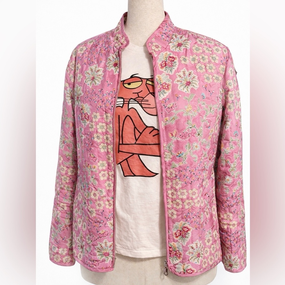 100% silk pink quilted and piped lightweight jacket blazer- L